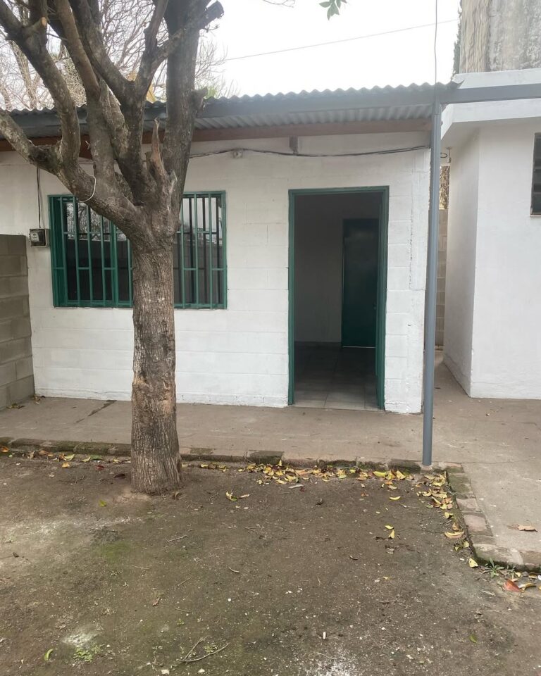 🏡 ¡alquiler!📍 luis r. garcía 756🛏️ departamento de 1 dormitorio en complejo cerrado🍽️ cocina