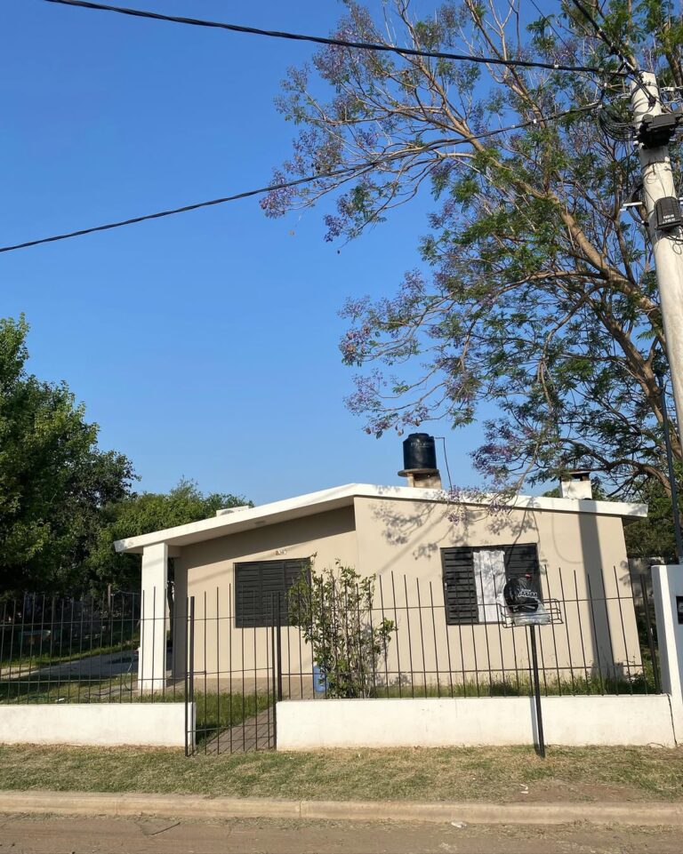 🏡 ¡casa en venta, completamente renovada!📍 ubicación ideal jose uriburu villa santa rosa – to (1)